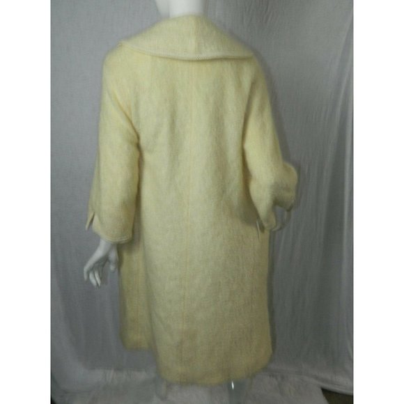 Roos Atkins Coat Ivory Curly Boucle Wool 1960 Jacket Bell Sleeves Size Medium - Picture 2 of 12